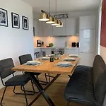 Апартаменты Sternelounge *