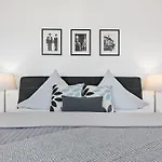 Sternelounge Апартаменты *